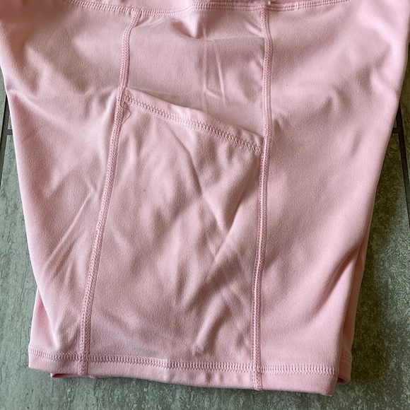 Cotton on curve cycling shorts size 12 orange - Picture 7 of 8